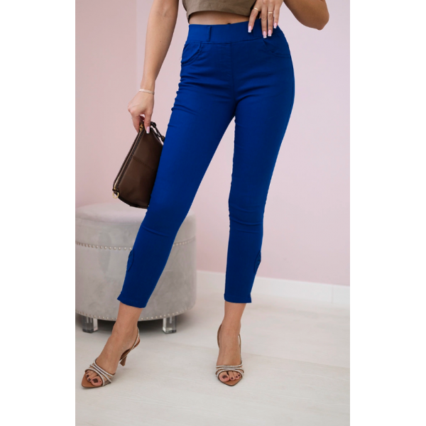 Jeans colorati con fiocco Jeans colorati con fiocco